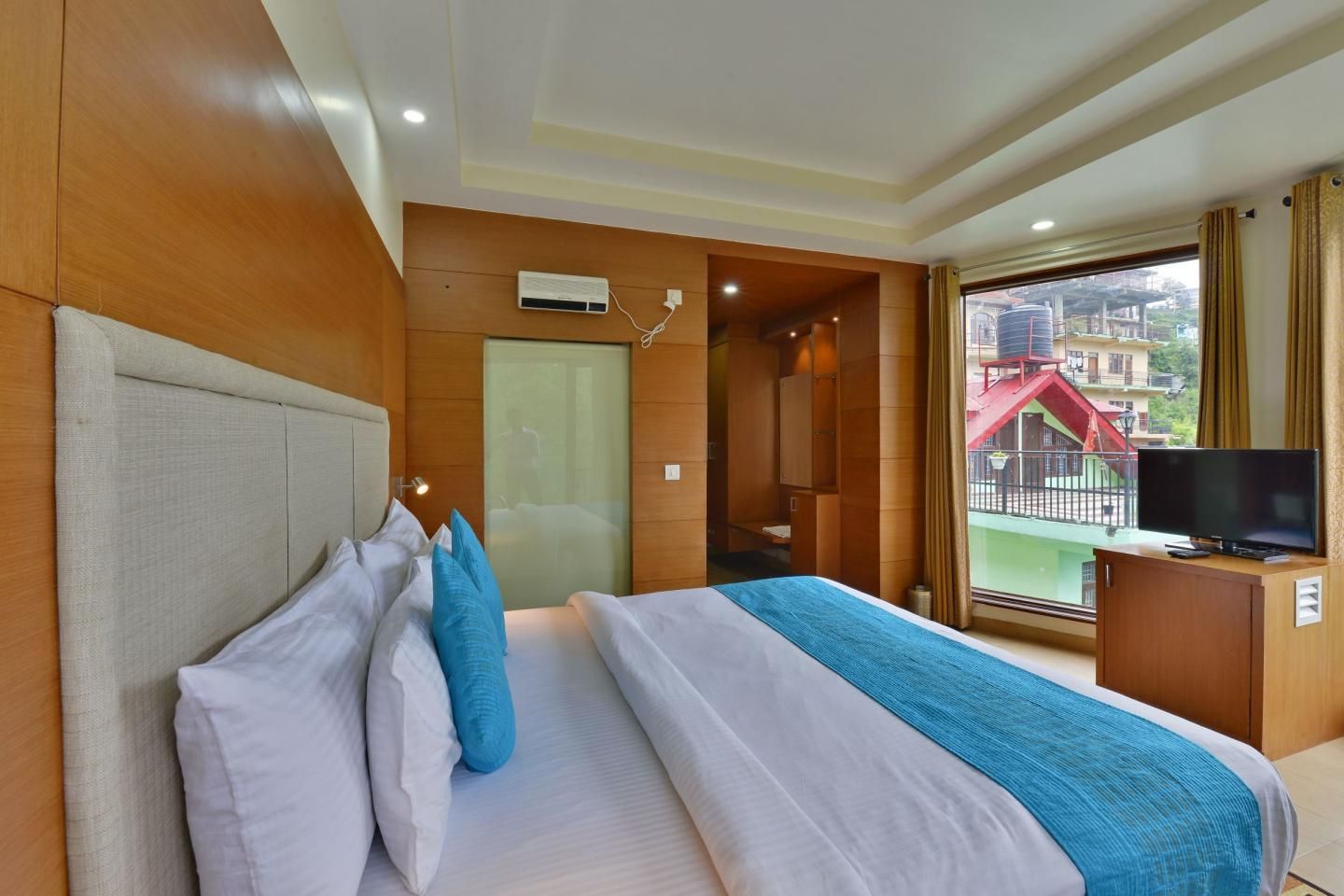 Rock Castle By DLS Hotels Deluxe  Room 2