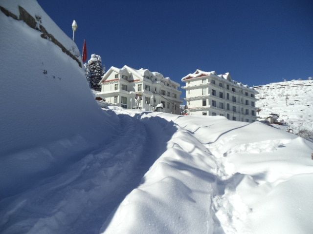 undefined The Twin Tower Hotel 3