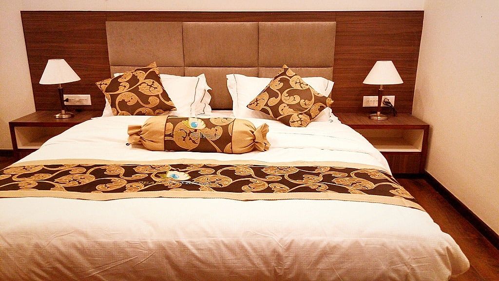 Pearl Retreat Executive Room 4