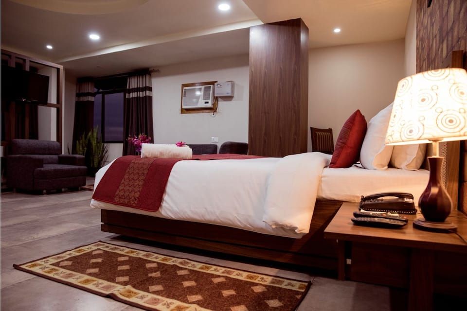 undefined Hotel Lake Shilloi 7