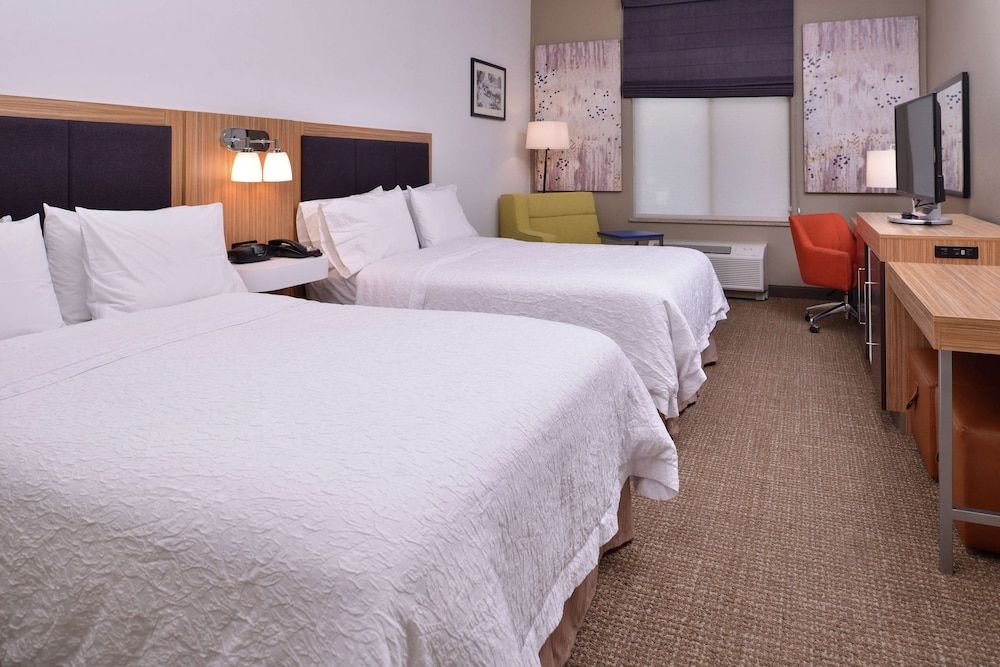 Two queen beds non smoking