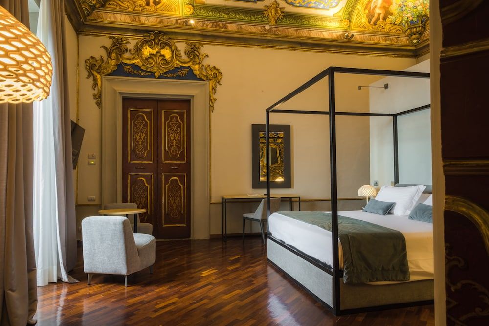 Hotel Bosone Palace Luxury Suite