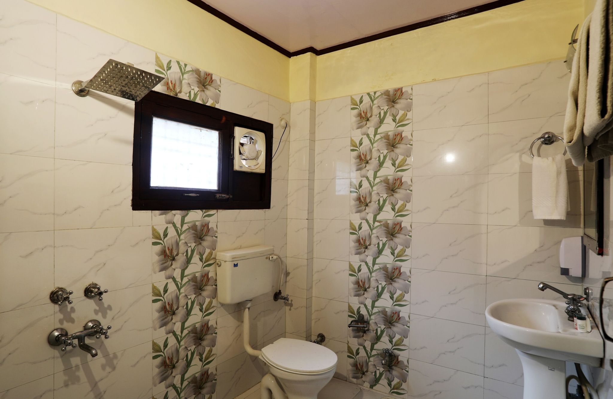 Deluxe Four Bed Family Suite