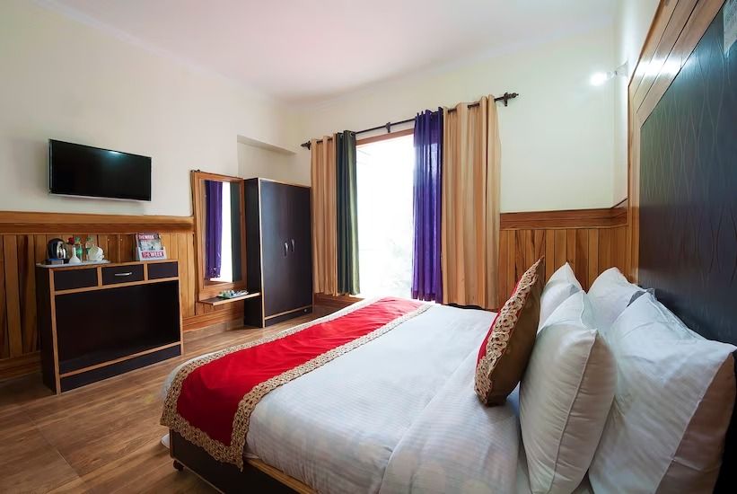 Family Room x 2 Bed Room Interconnected