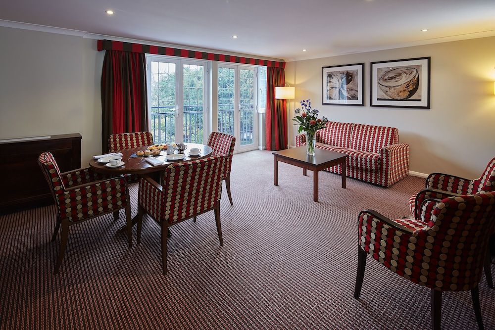 The Bull Hotel Suite, 1 Double Bed 3