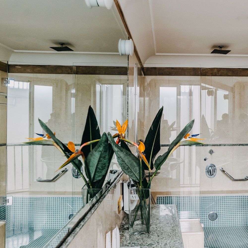 Costantinopoli 104 Classic Double or Twin Room 8