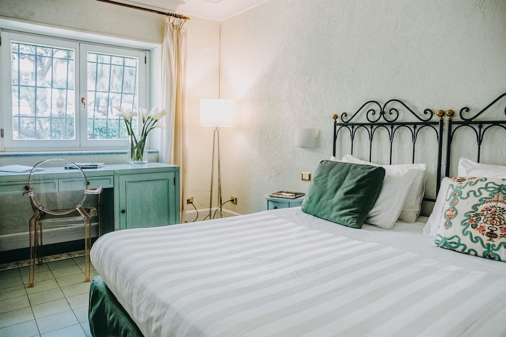 undefined Costantinopoli 104 7