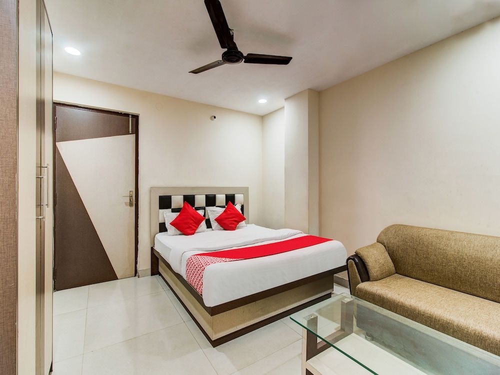 OYO 27696 Jai Ganesh Banquet Hall & Rooms Double or Twin Room 18