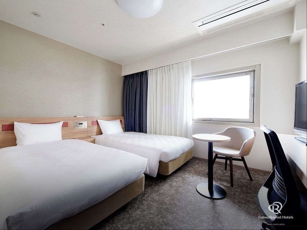 undefined Daiwa Roynet Hotel Yotsubashi 4