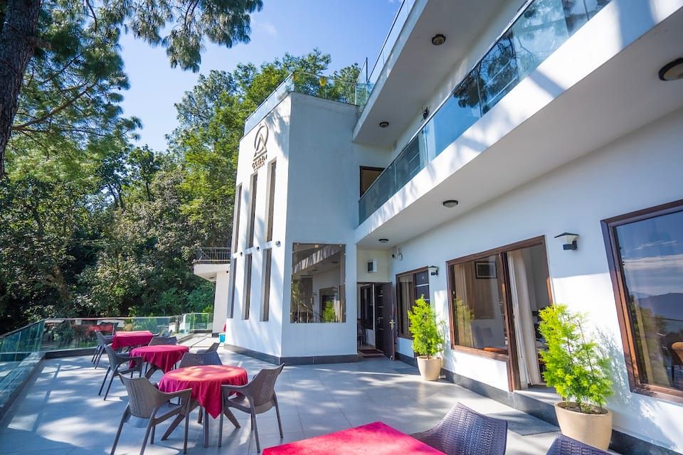 undefined The Golden Sunrise Hotel 10