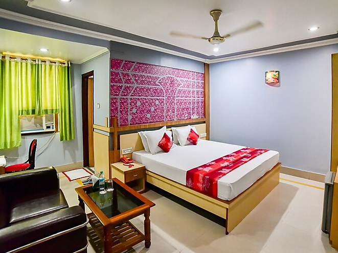 Semi Deluxe Executive