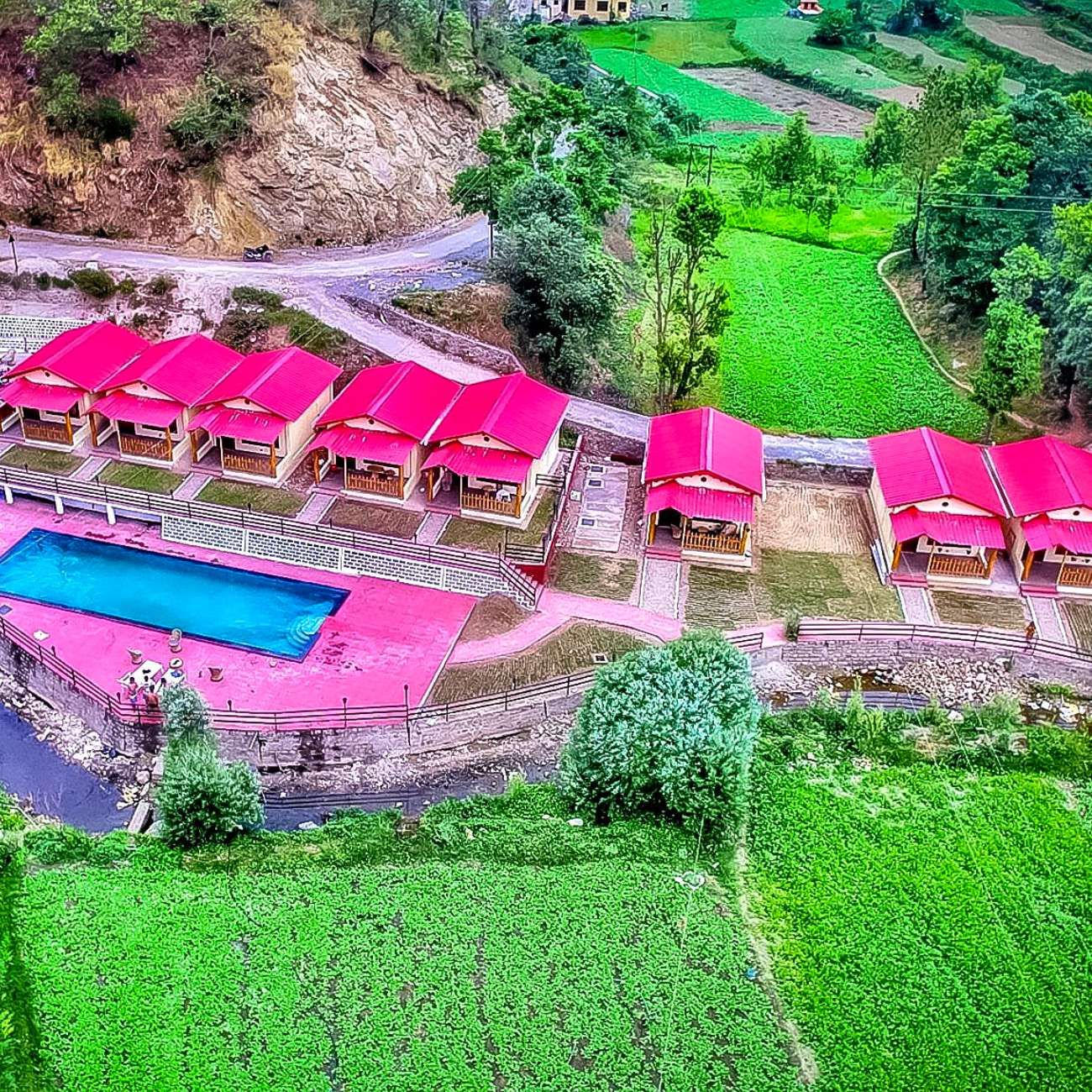 swimming pool