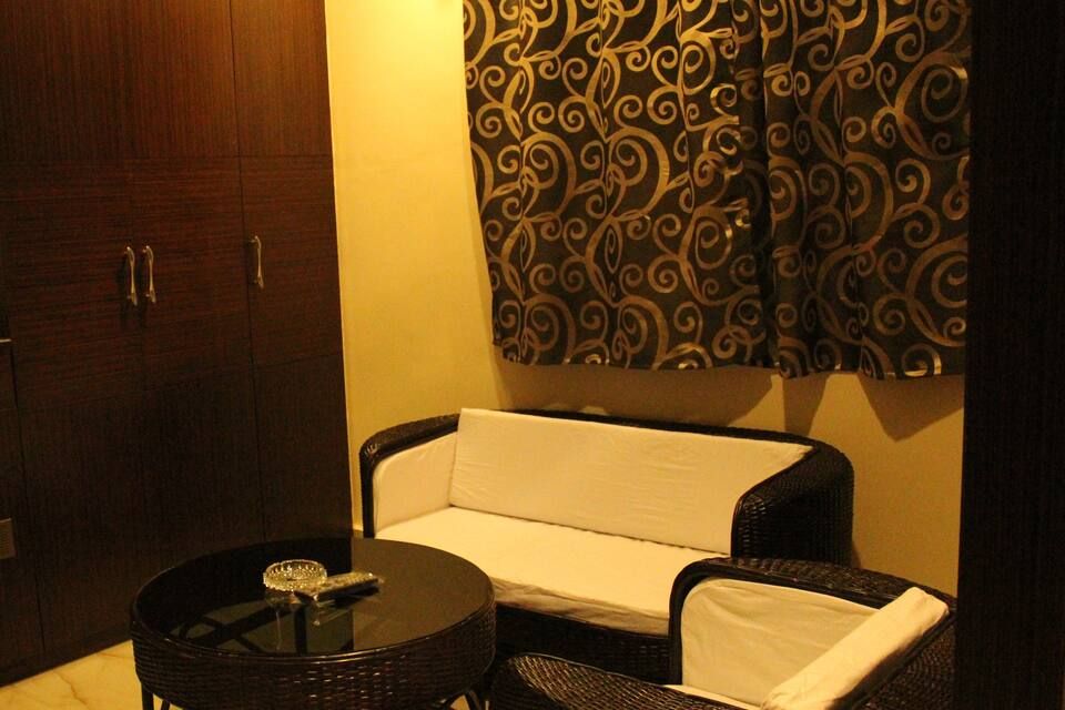 undefined Hotel Woodland Park 3