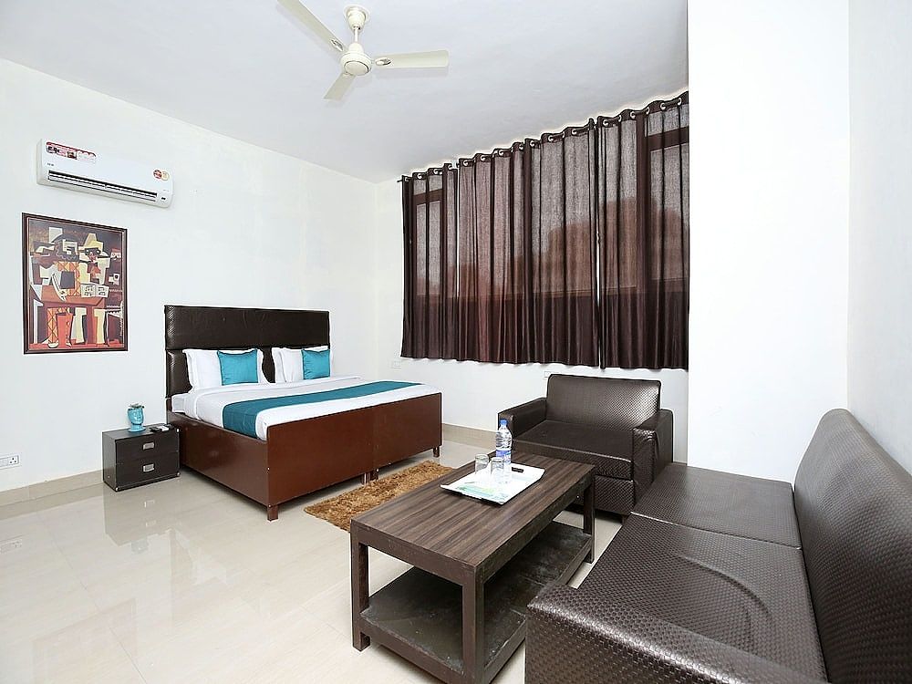 Deluxe Double or Twin Room, 1 King Bed