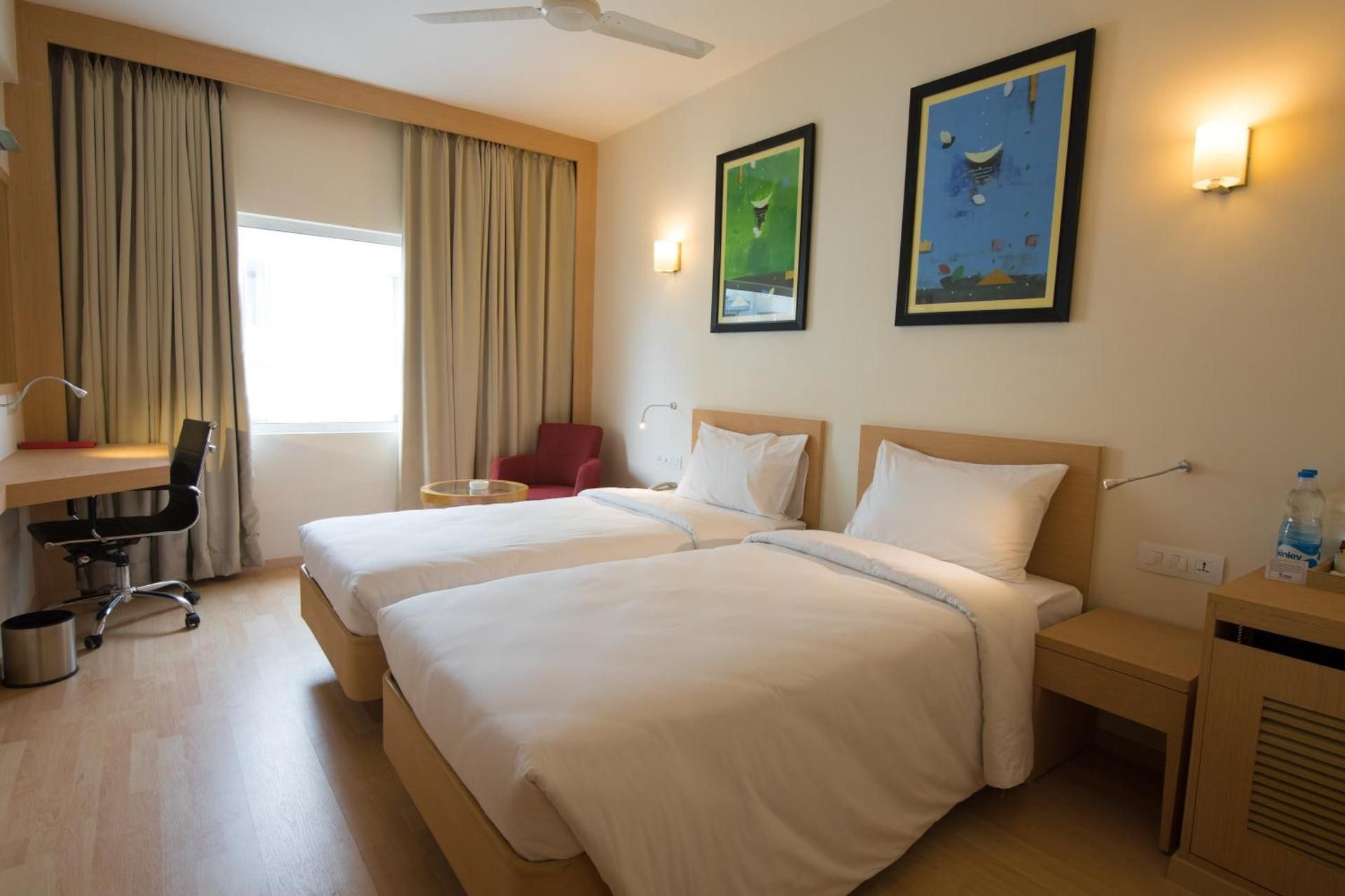 Red Fox by Lemon Tree Hotels, Tiruchirappalli (Trichy) Business Room 11