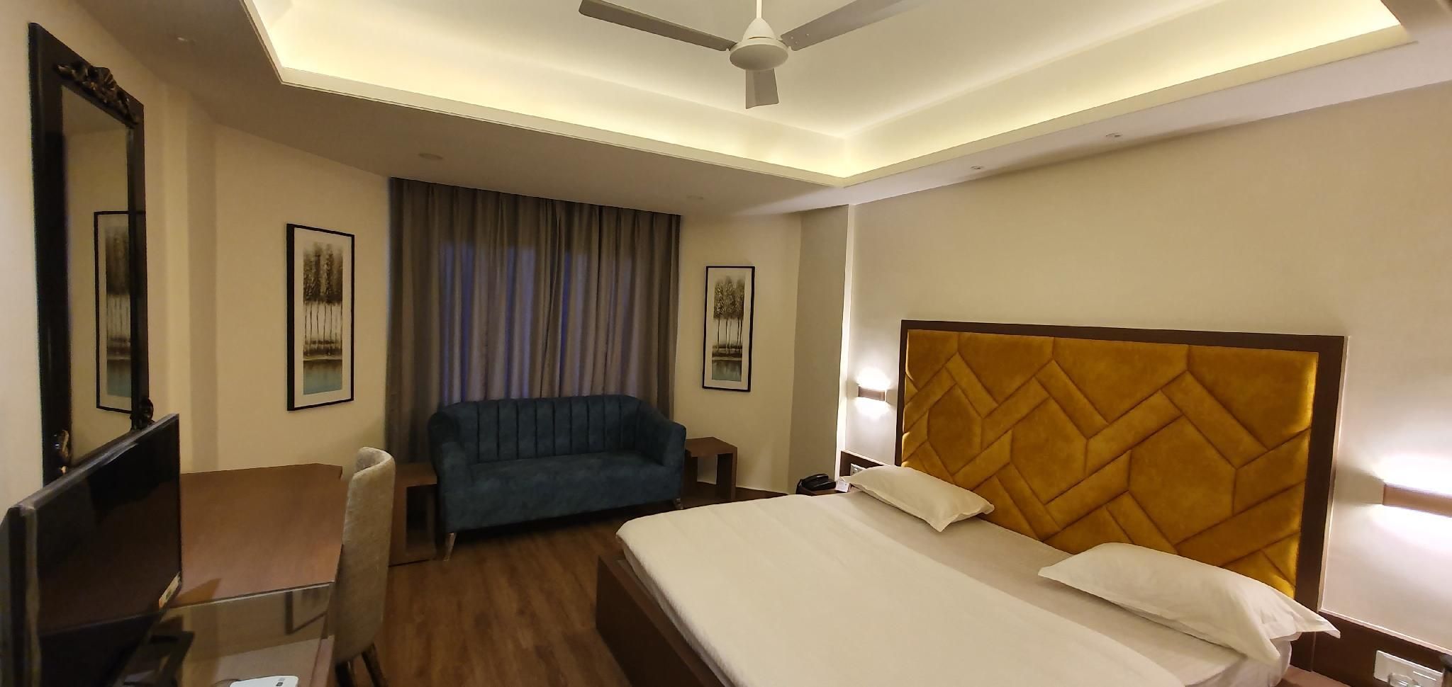 Hotel Ajanta Palace Deluxe AC Room 3