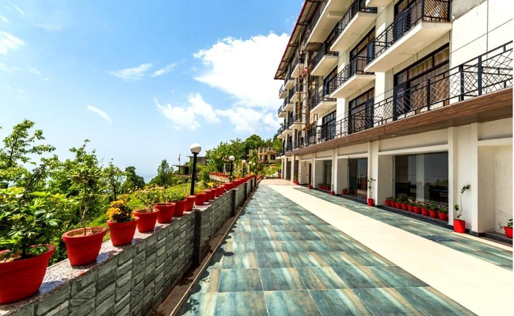 undefined Dal Lake Resort 6