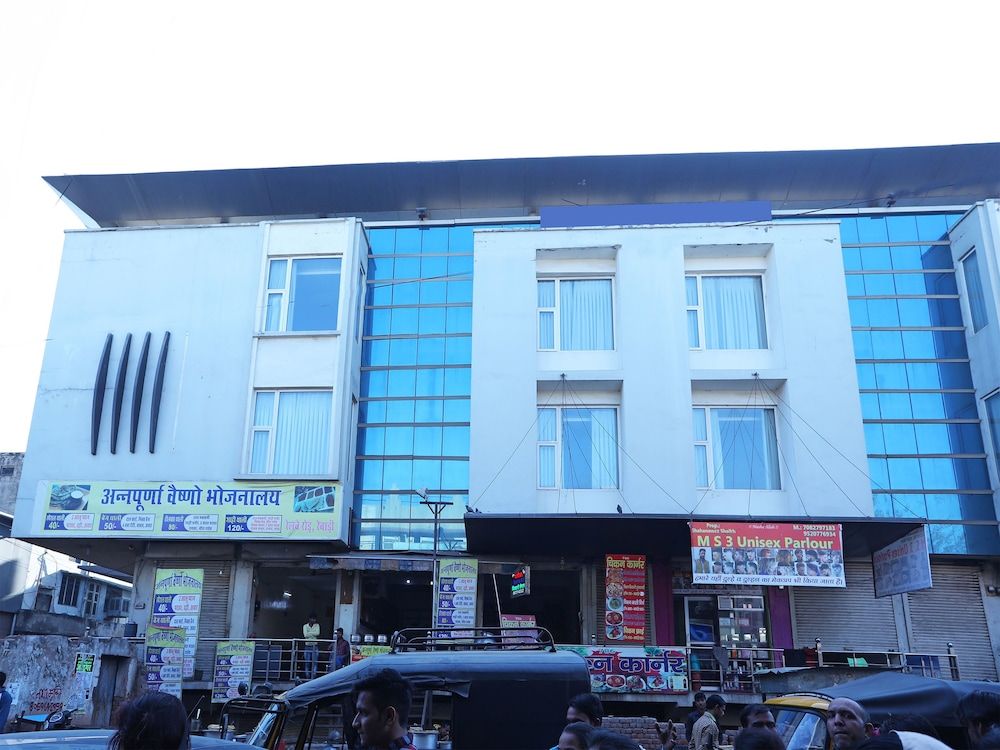 undefined OYO 5192 Laj Regency