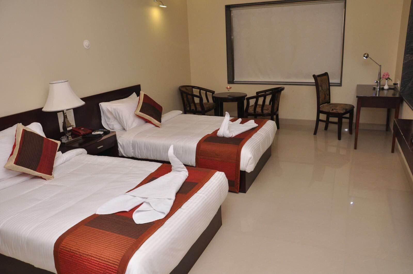 Hotel Kaushal International Executive Room - 1 King Bed