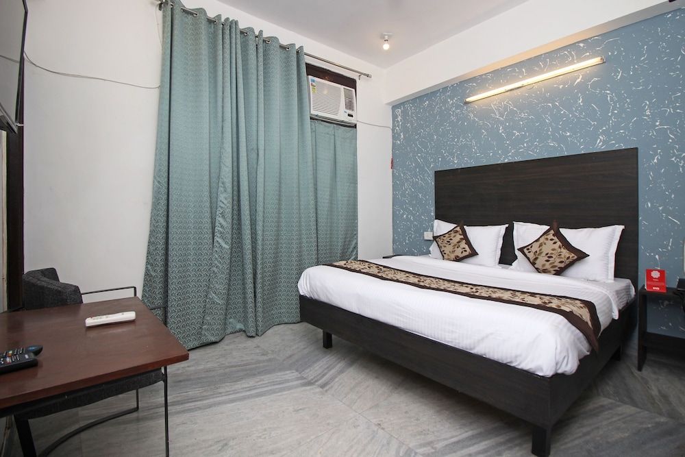 OYO 9025 Viditva 1 Double or Twin Room 2