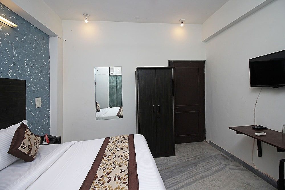 undefined OYO 9025 Viditva 1 9