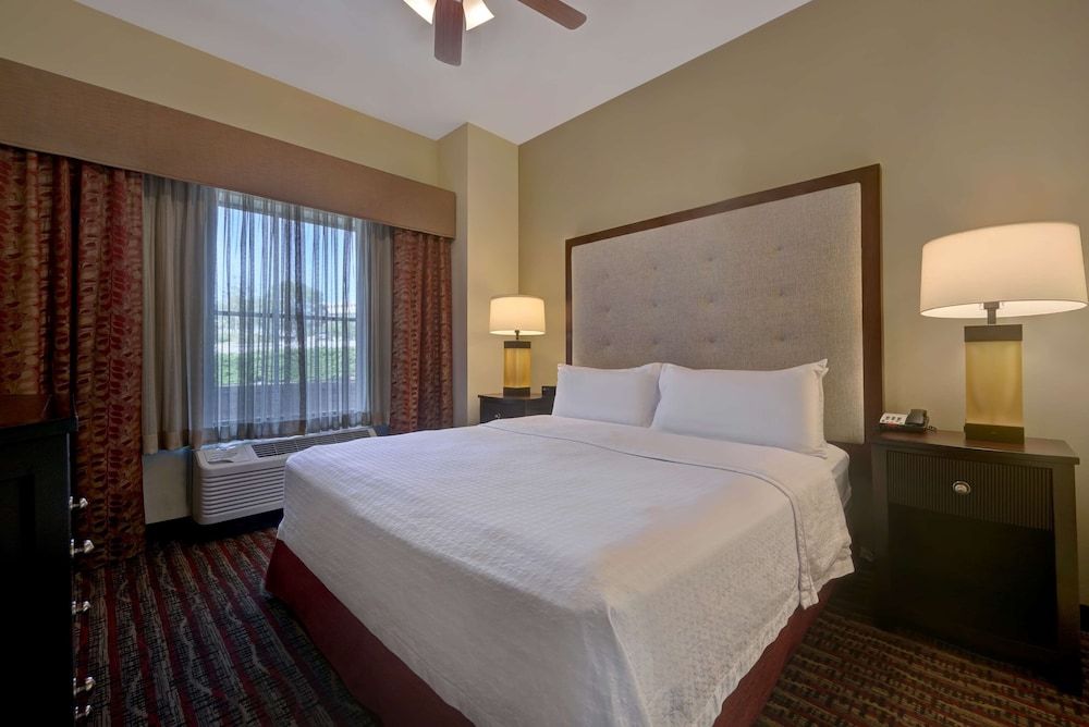 Suite, 1 King Bed