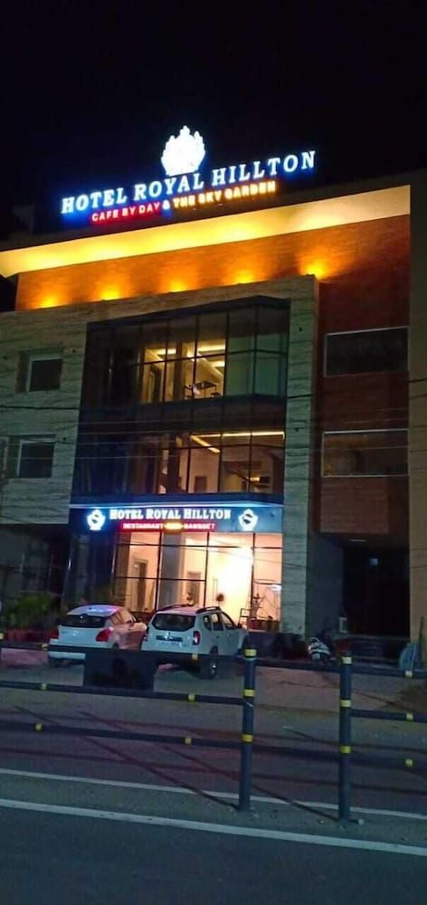 undefined Hotel Royal Hillton 6