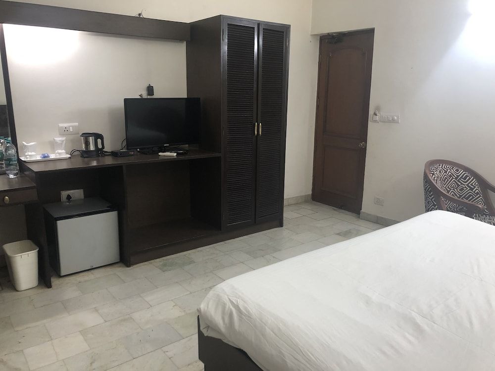 Golden Huts Resorts Superior Room, 1 Bedroom 5