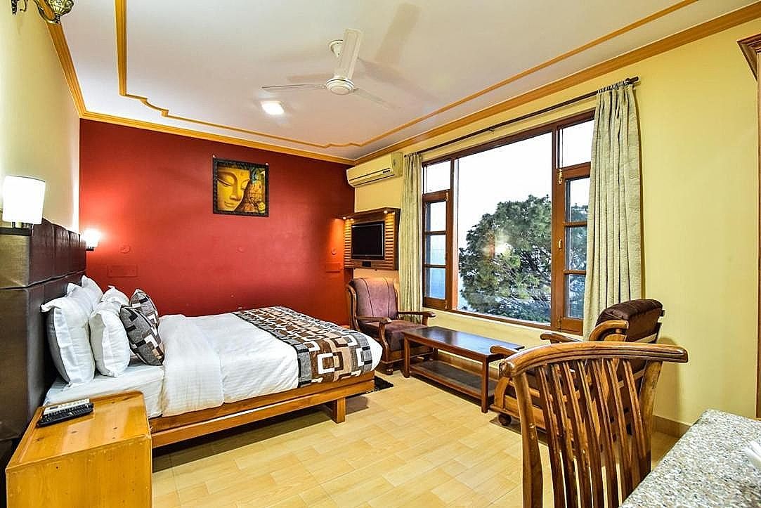 Zambala House Deluxe Room 4