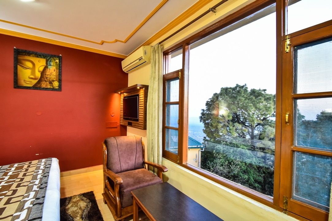 Zambala House Deluxe Room 14