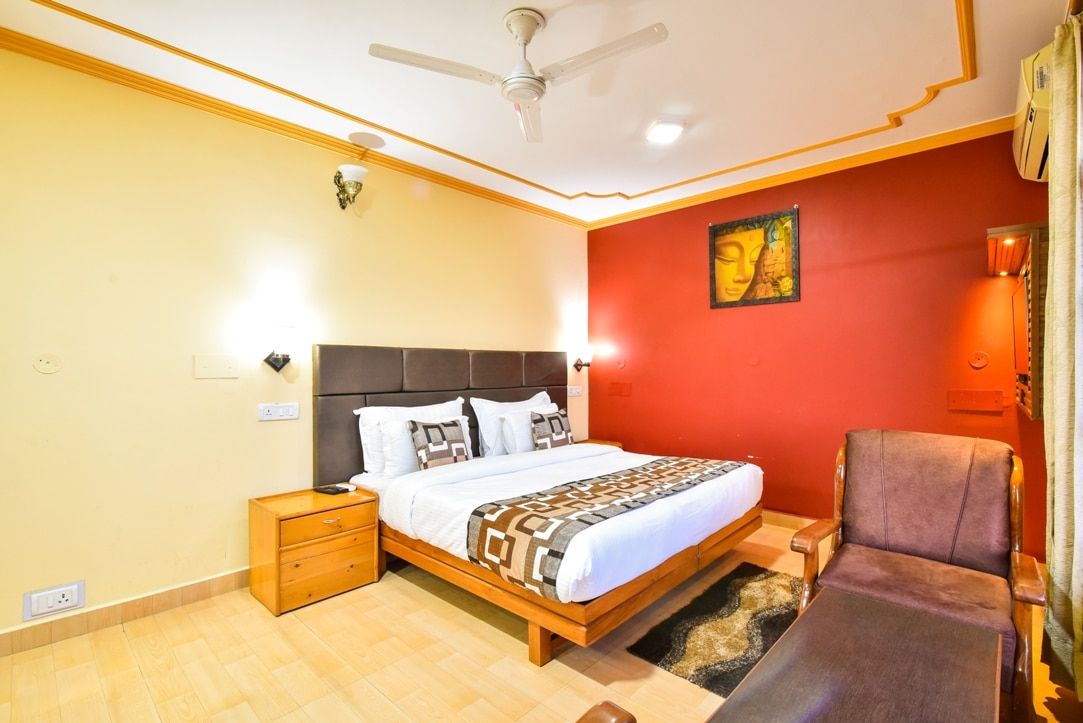 Zambala House Deluxe Room 8