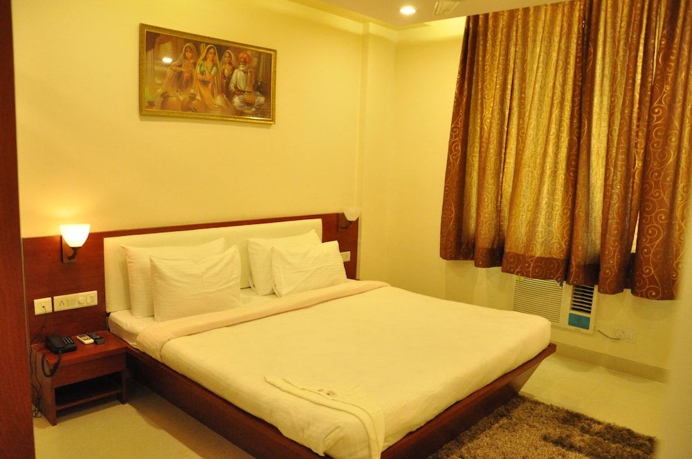 Hotel Shiv International