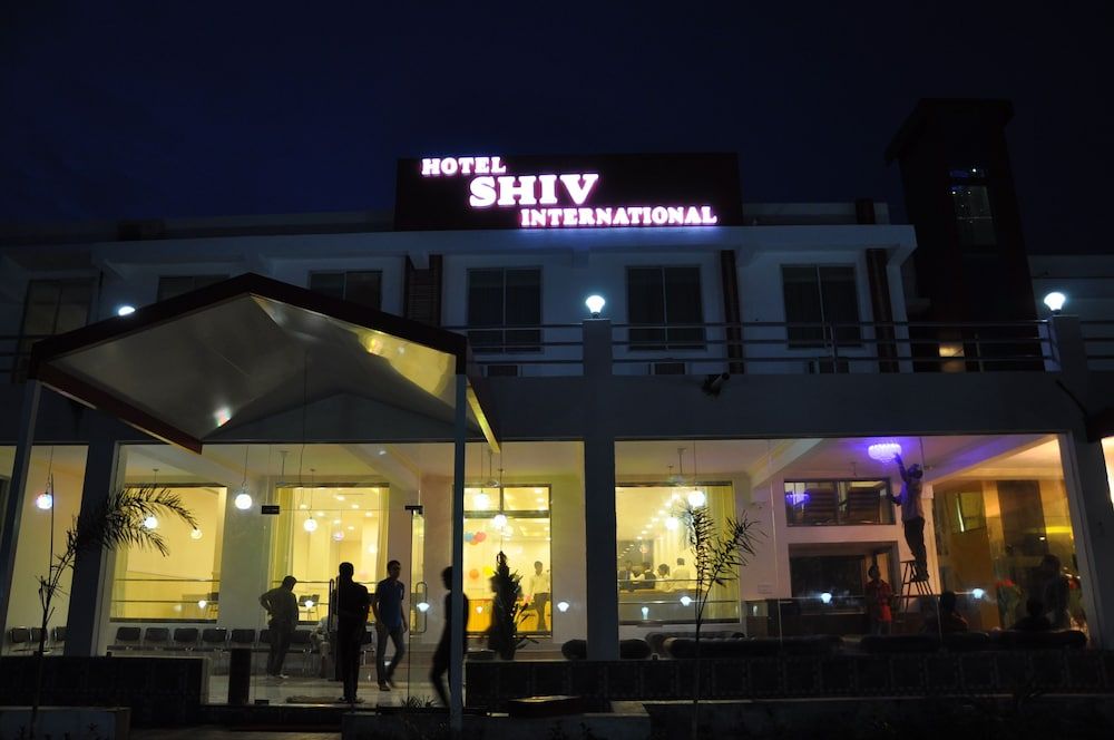 Hotel Shiv International