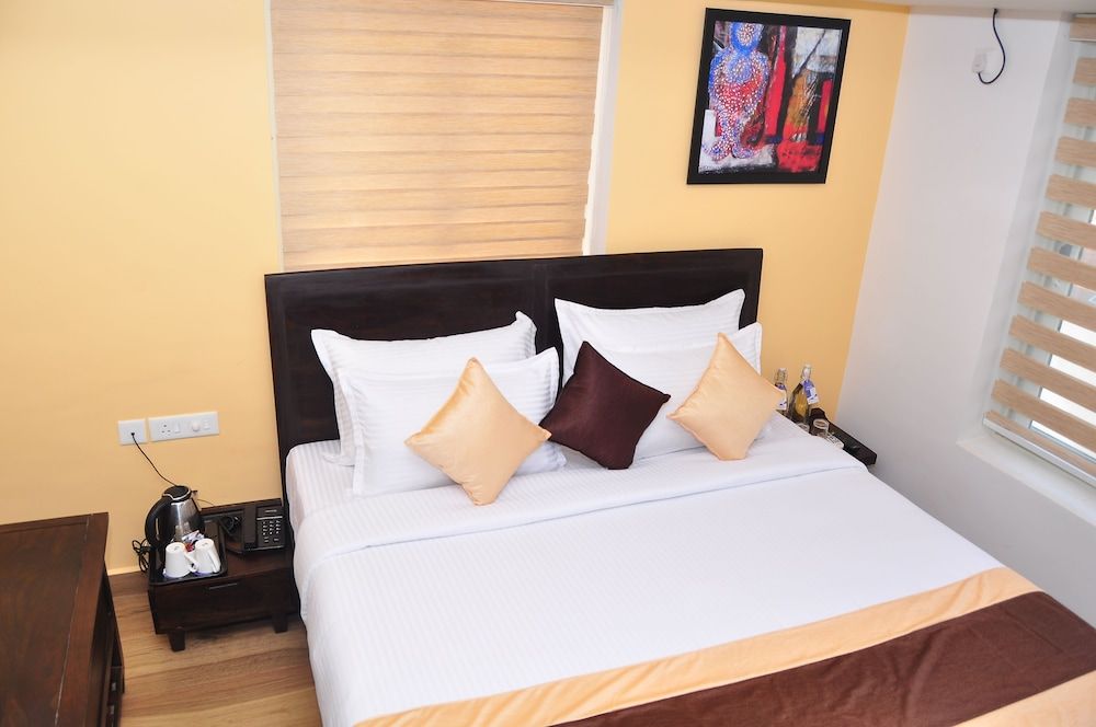 Standard Double Room, 1 King Bed, Valley View