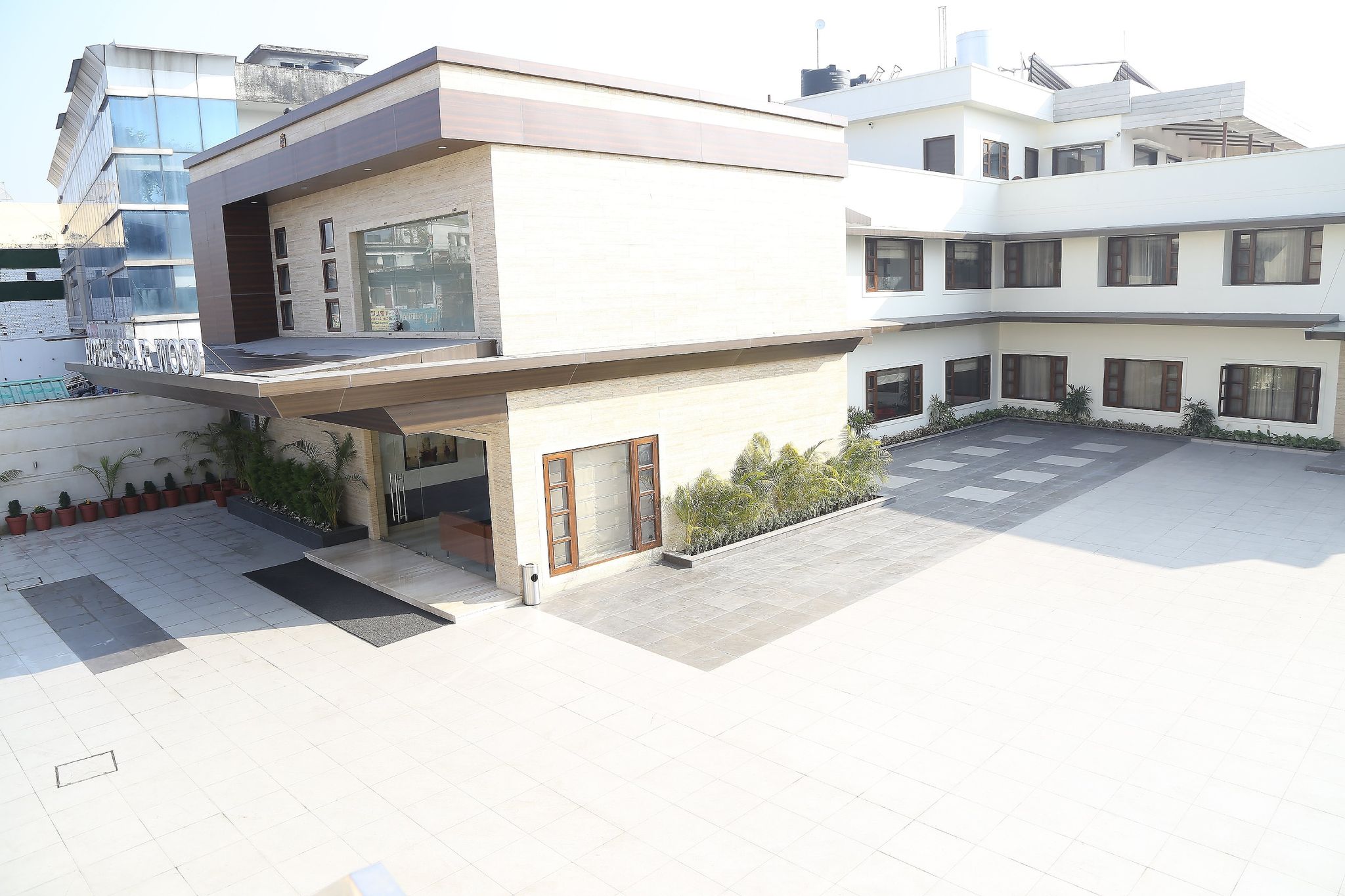 undefined Hotel Star Wood 8