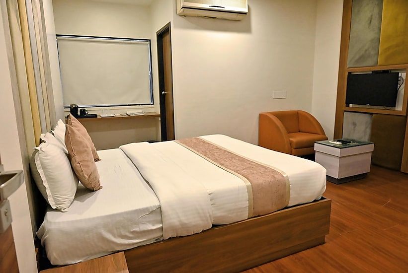 President The Hotel Surendranagar Executive Deluxe Room 2