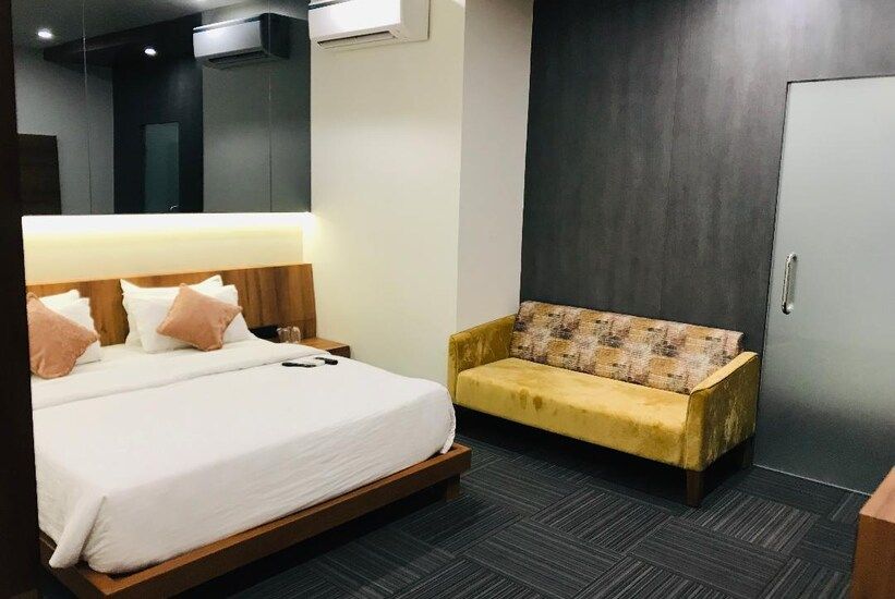 Premium Room