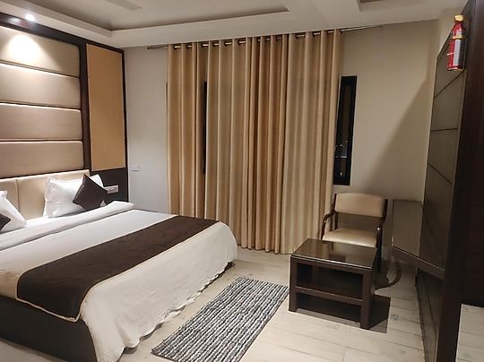 Hotel Lavanya Palace Executive AC Room 2