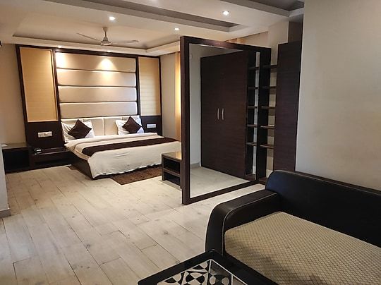 Hotel Lavanya Palace Executive AC Room