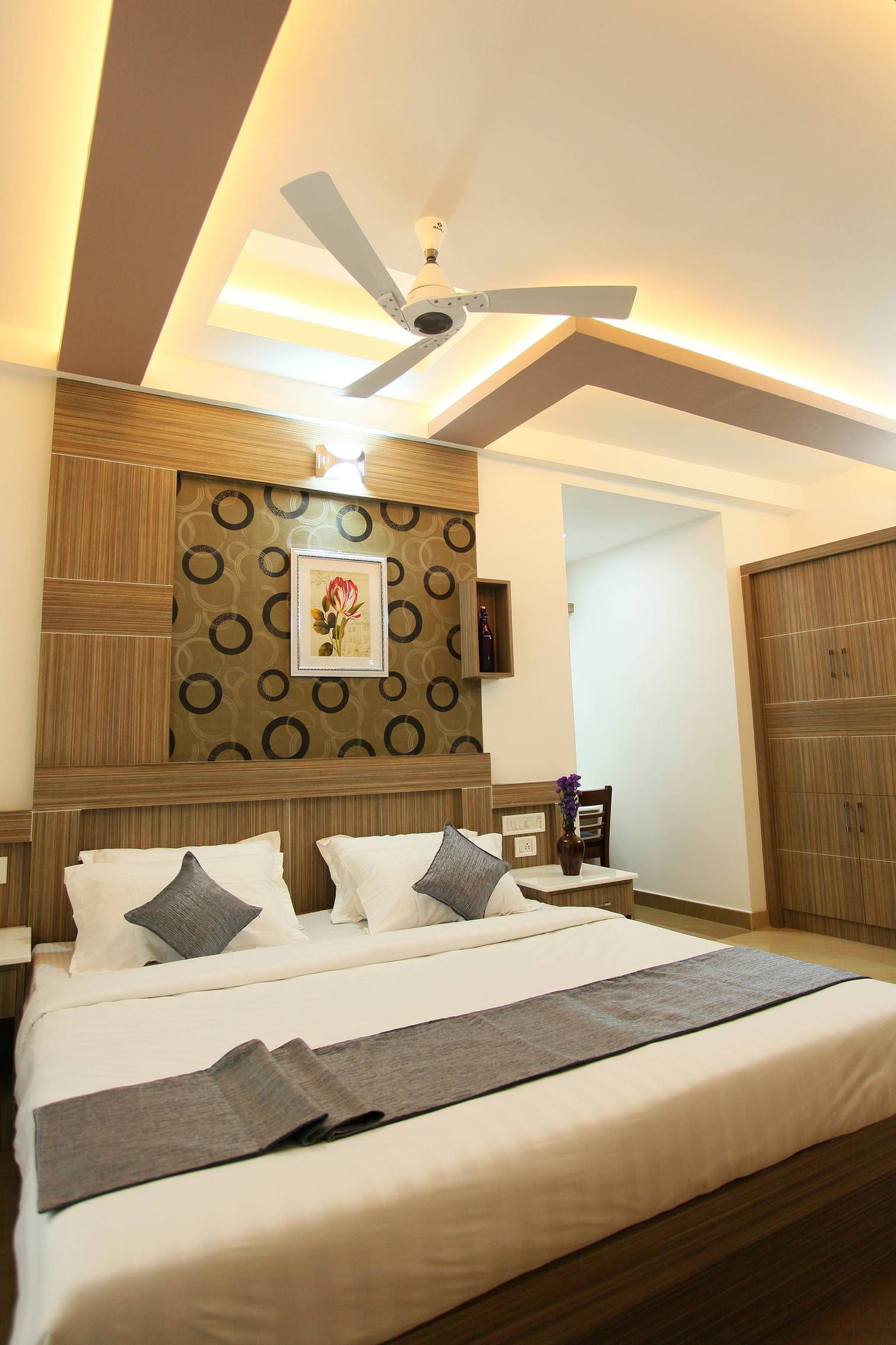 Hotel Kgees Noah Ark Standard Non Ac 2