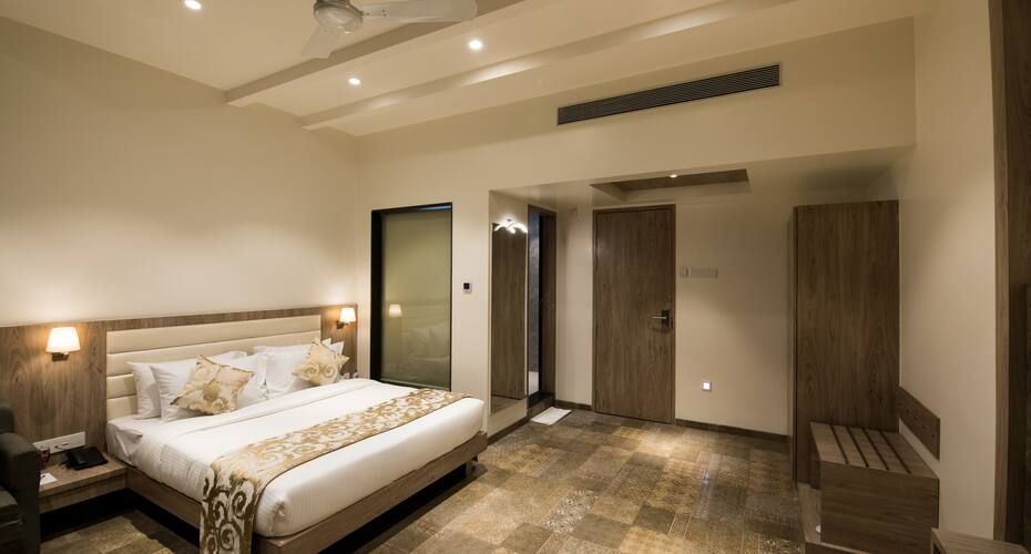 undefined Hotel Aurus 6