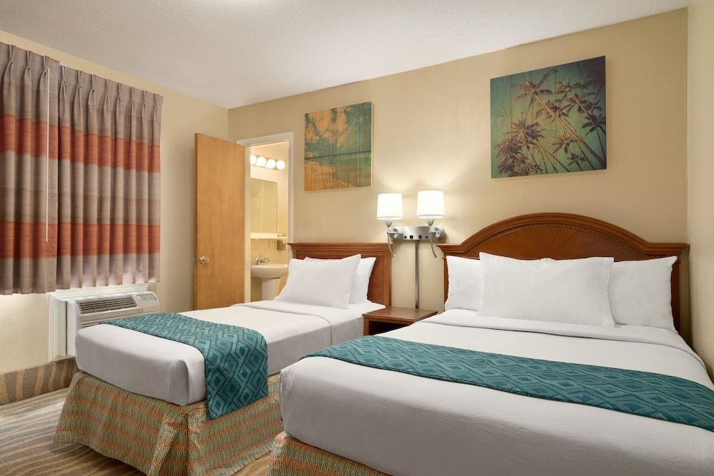 Band 2 Double Beds, Non Smoking