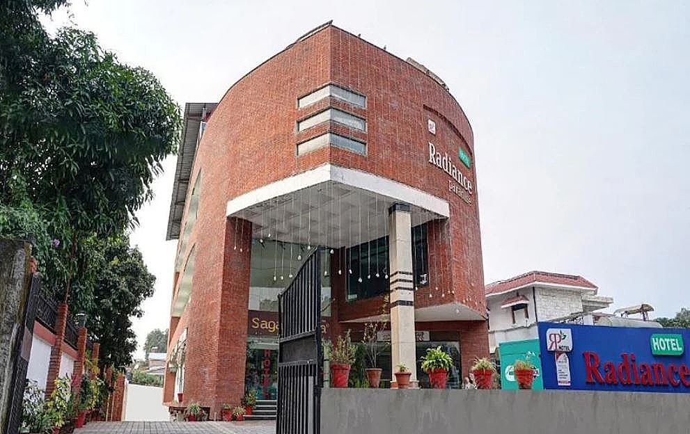 Hotel Radiance Paradise