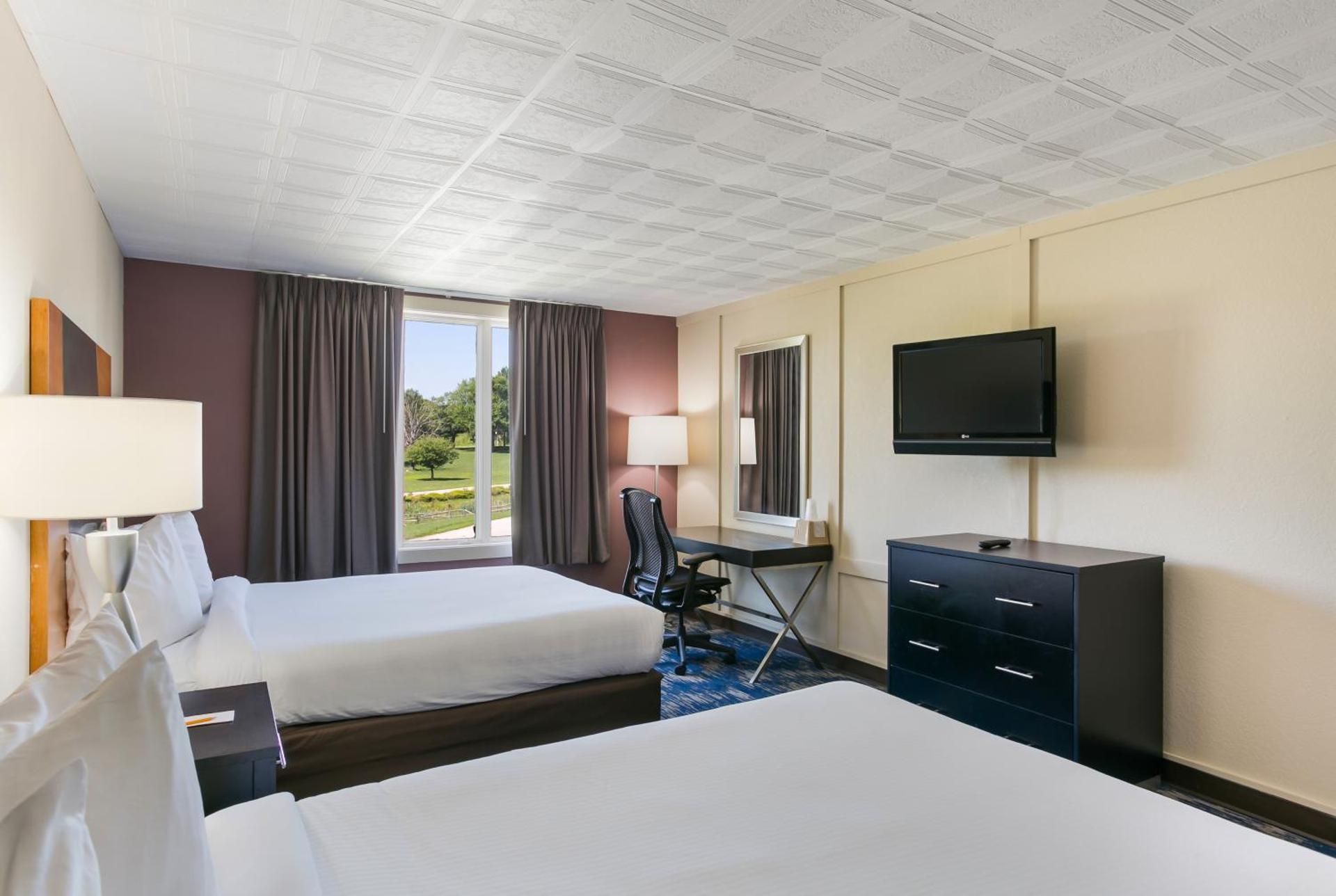 Deluxe Room with Two Queen Beds