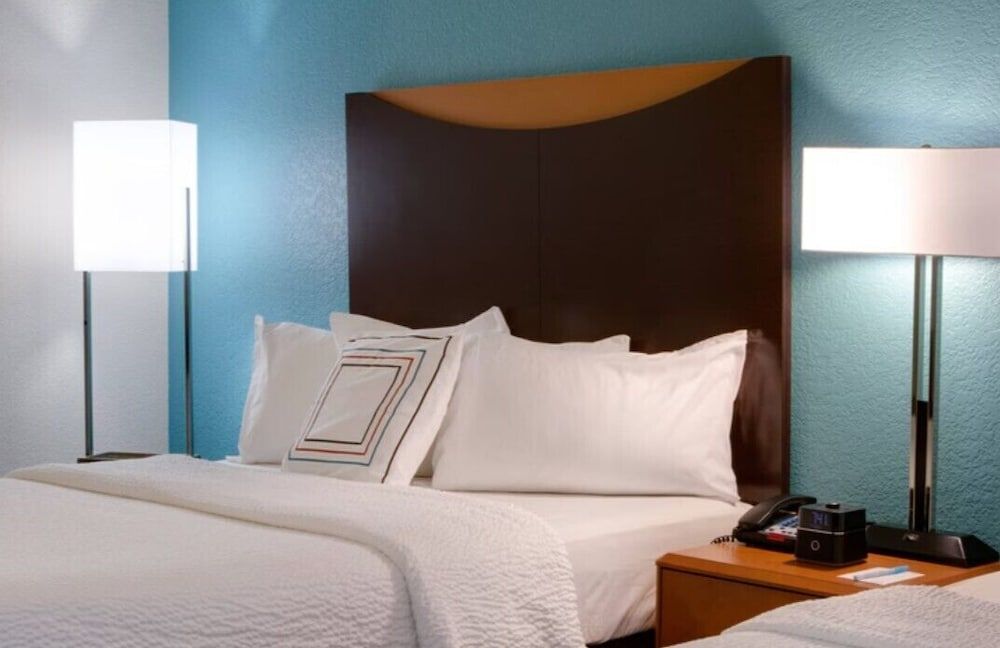 Room, 2 Queen Beds (Mobility/Hearing Accessible, Tub)