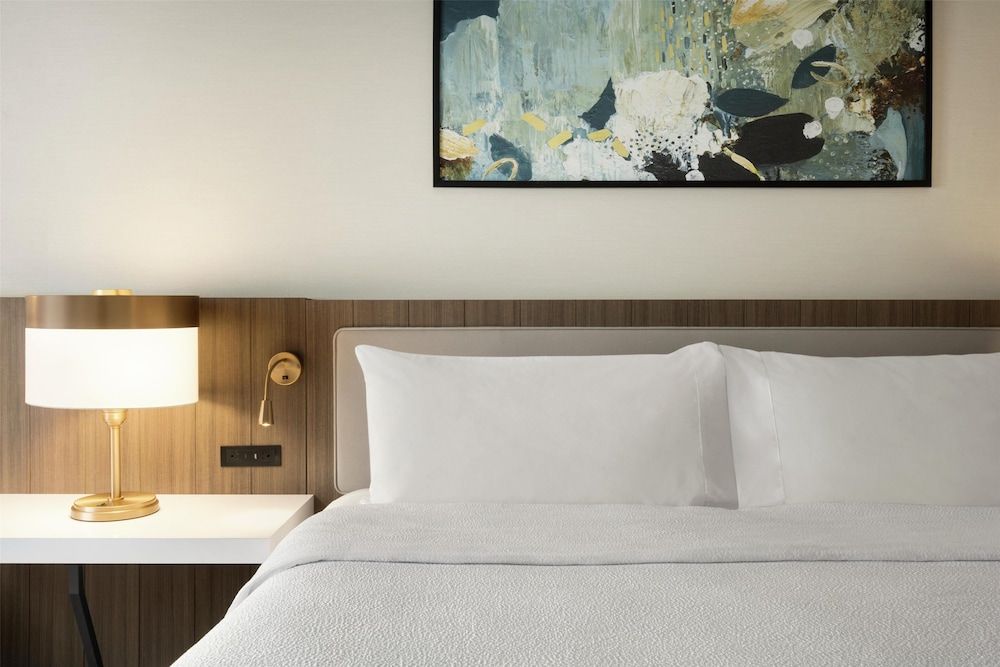 Room, 1 King Bed, Accessible, Jetted Tub (Hearing)