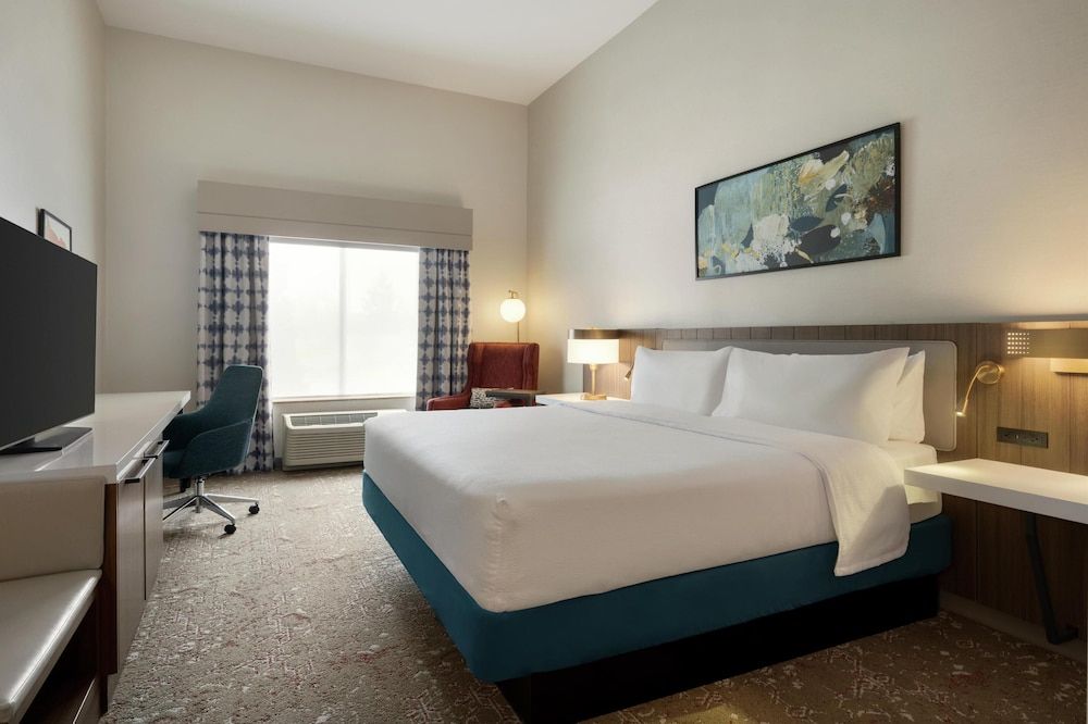 Room, 1 King Bed, Accessible (Hearing)