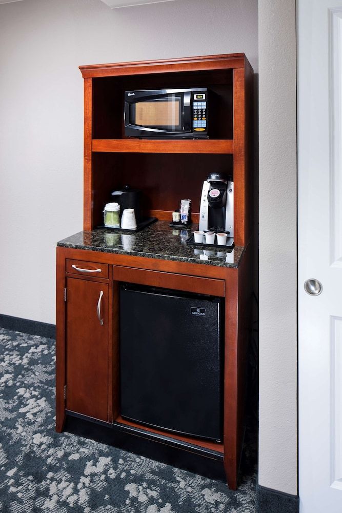 undefined Hilton Garden Inn Austin North 3