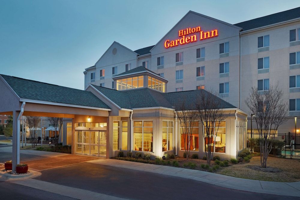 undefined Hilton Garden Inn Austin North 5