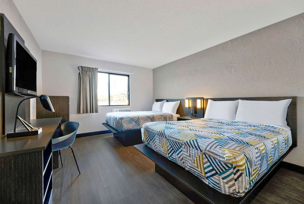 Standard Room, 2 Double Beds, Non Smoking